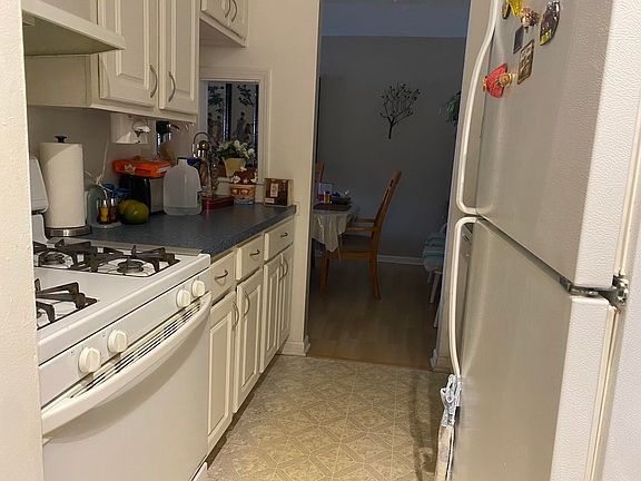 2nd image of 1850 Tall Oaks Dr #22
