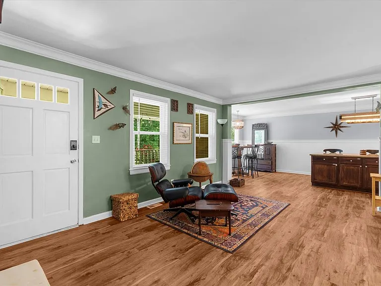 852 Benson Hurst Dr SW — Photo 44