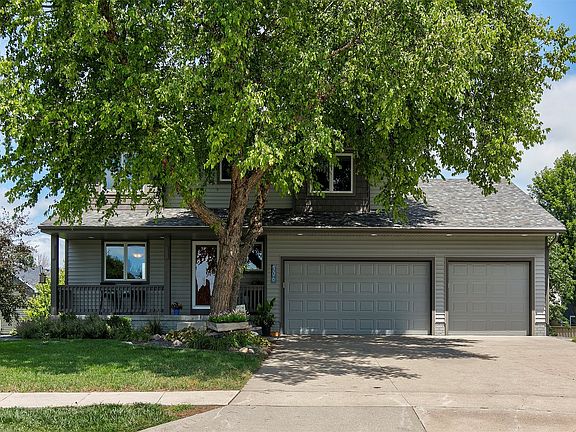 2nd image of 306 Crossing Ct NW