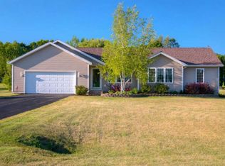 6935 Browmyer Dr NE, Rockford, MI 49341