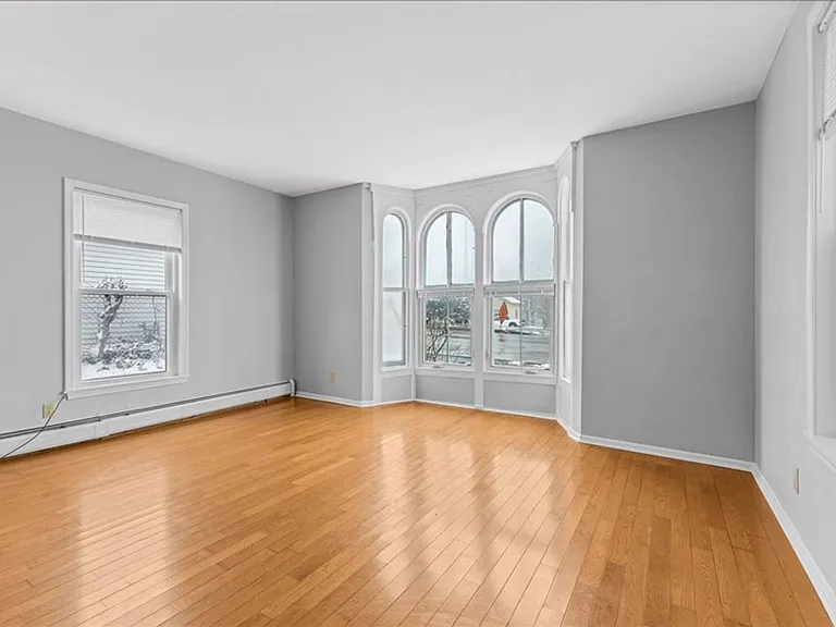 158 Main Street — Photo 13