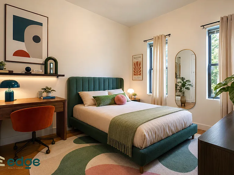 5233 Metropolitan Ave #2B — Photo 3