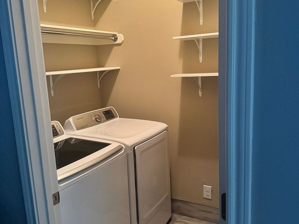 Laundry/Pantry