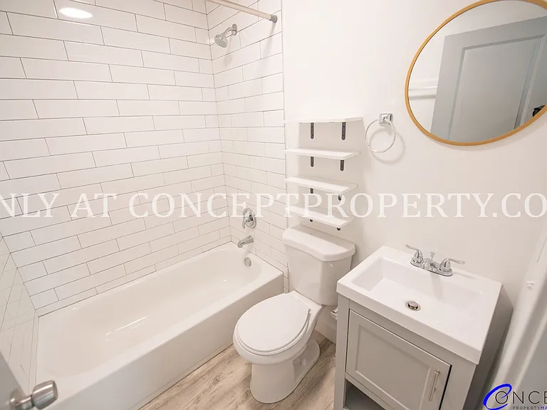 First Avenue Flats — Photo 121