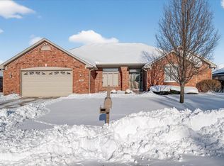 1006 Woodridge, Brownsburg, IN