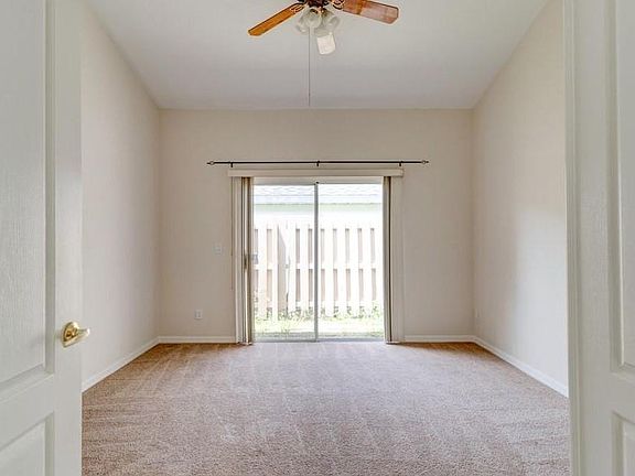 5th image of 907 Countryside West Blvd