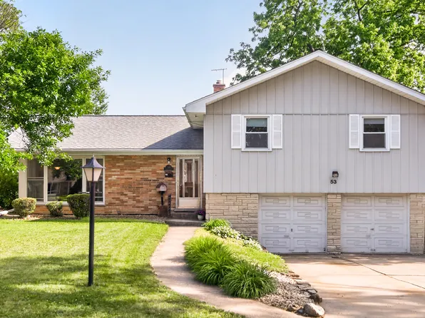 53 W Leslie Ln, Villa Park, IL 60181