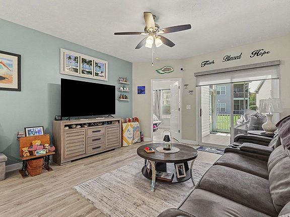 4th image of 101 Westhaven Dr. #7B