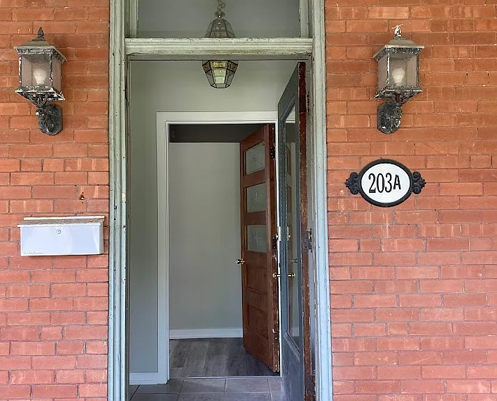 203 Elmwood Ave E #MAIN — Photo 20