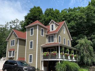 6 Hamilton Ave, Sloatsburg, NY 10974