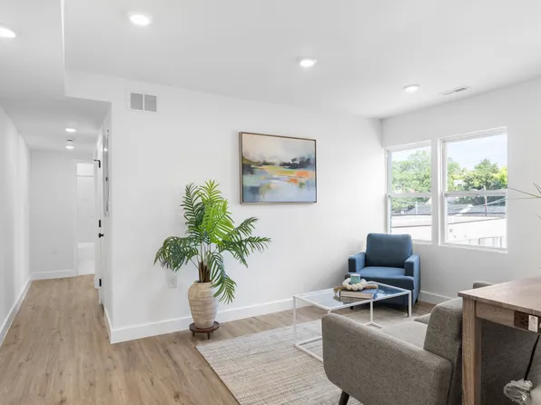324 61st St NE, Washington, DC