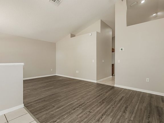 3rd image of 733 Somerstone Dr
