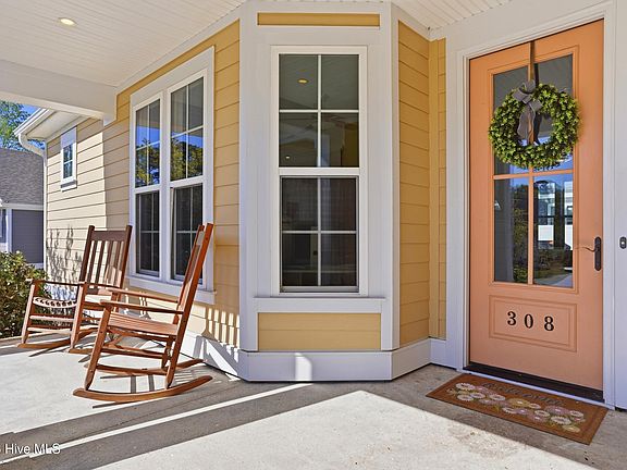 4th image of 308 Cosgrove Court