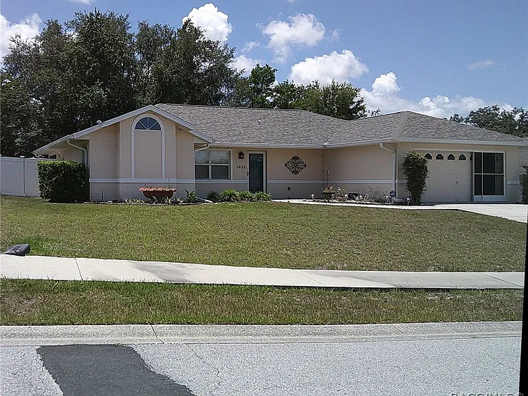 1035 S Brookfield Dr — Photo 2