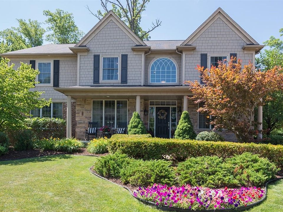 1st image of 48837 Castleford Dr
