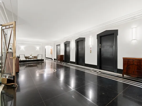 152 East 94th Street image 16 of 17