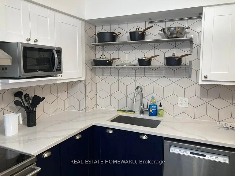 90 Edgewood Ave #130 — Photo 4