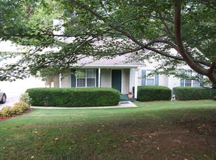 31 Choctaw Rdg S, Dahlonega, GA 30533