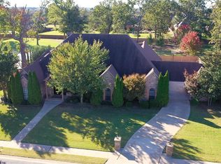 1605 Park Ridge Way, Cave Springs, AR 72718