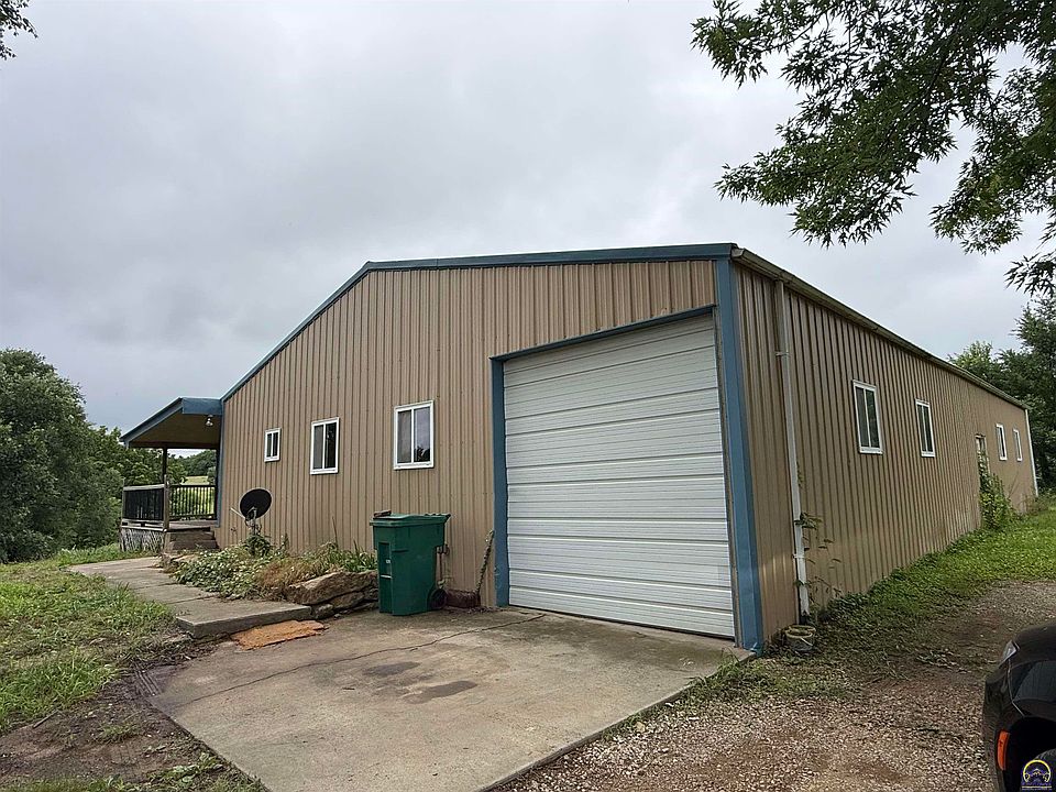1st image of 3673 Labette Rd