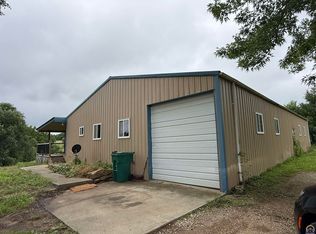 3673 Labette Rd, Perry, KS 66073