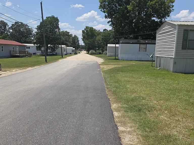 Southern Grace main driveway