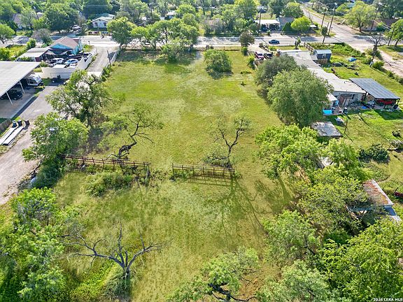 4th image of 4347 COMMERCIAL AVE LOT 318