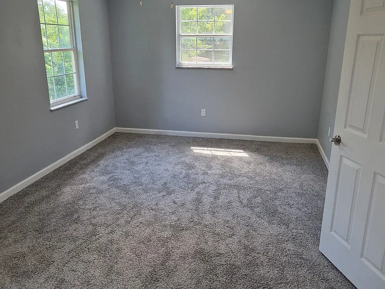 409 Grafton Rd — Photo 12