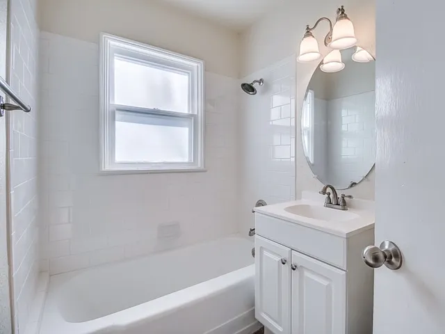 950 Dakota St — Photo 20