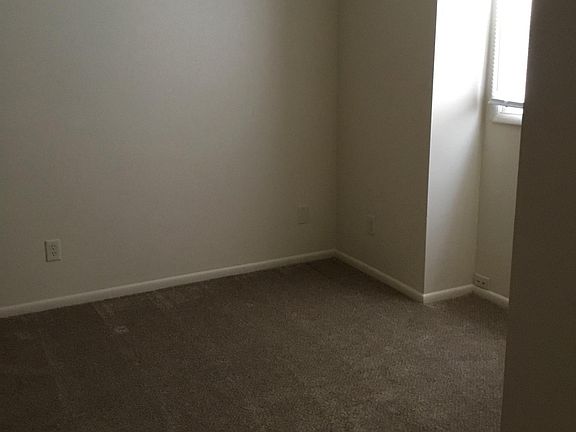 2nd image of 405 E Taylor St