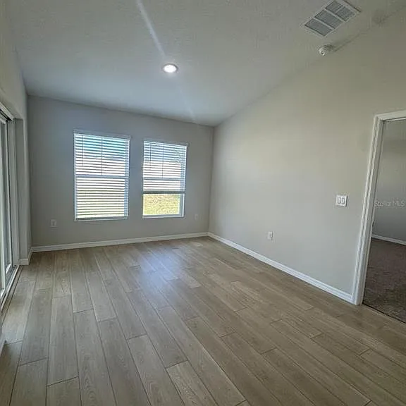 1049 Foreshore Ln — Photo 11