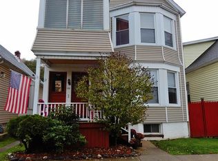 460 8th Ave, Troy, NY 12182