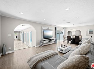 15042 Valleyheart Dr, Sherman Oaks, CA 91403