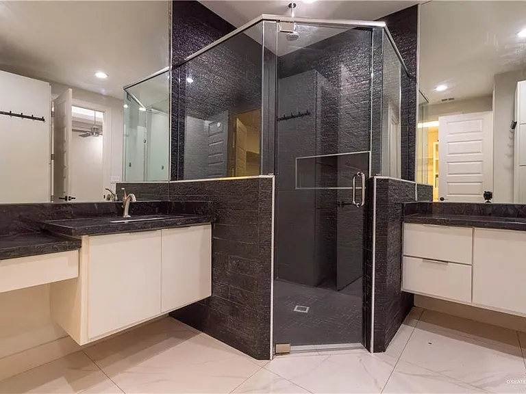 3808 Wisteria Ave — Photo 20