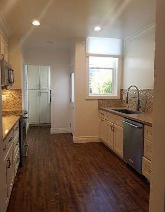 3rd image of 291 28th Ave