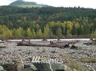 108 Hemlock Ln, Packwood, WA 98361