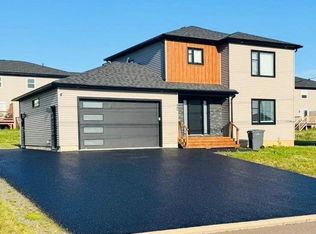 22 Mathias St, Dieppe, NB E1A 9H6