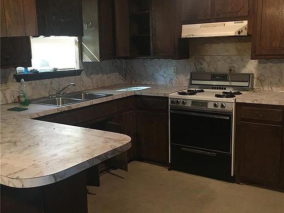 5th image of 30158 County Street 2590