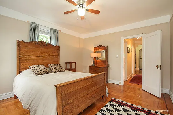 Sold by Abacus Properties | media 8