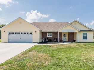 11213 Maggie Dr, Marion, IL 62959