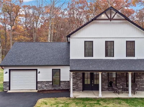 25 Oak Ln W, Lehighton, PA 18235