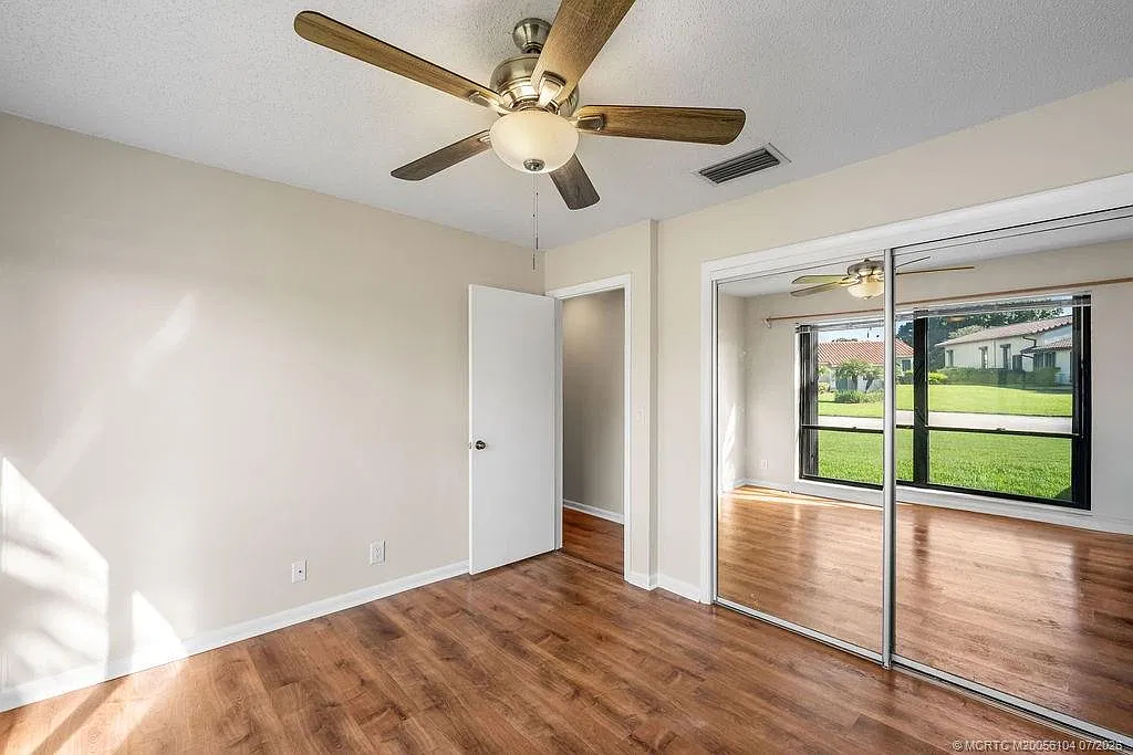 3 bed, 2.0 bath, 1767 sqft, $3,300 — Photo 3