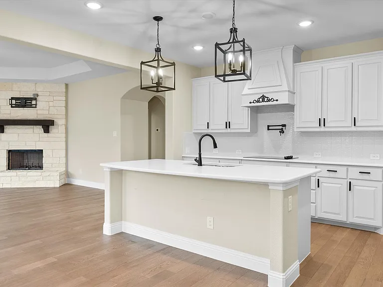 4434 Verbena St — Photo 30