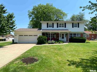 520 N Meadow St, Geneseo, IL 61254