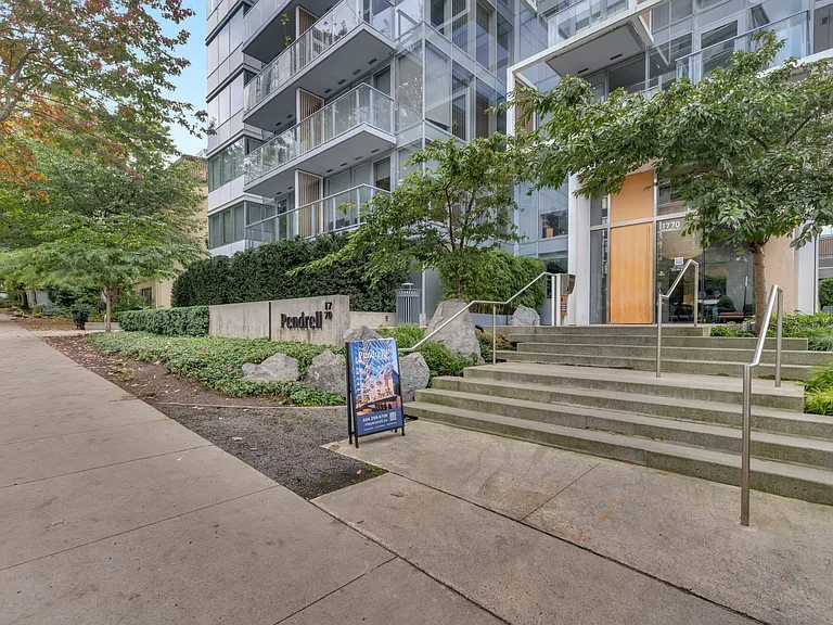1770 Pendrell St — Photo 21