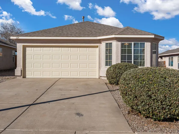 629 Morning Meadows Dr NE, Rio Rancho, NM 87144