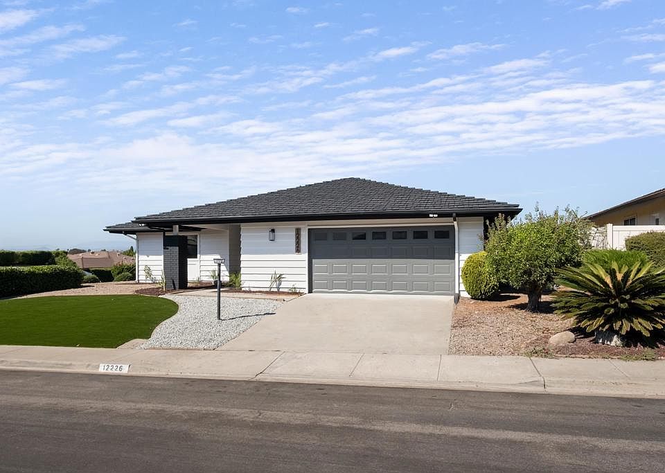 1st image of 12226 Casero Ct