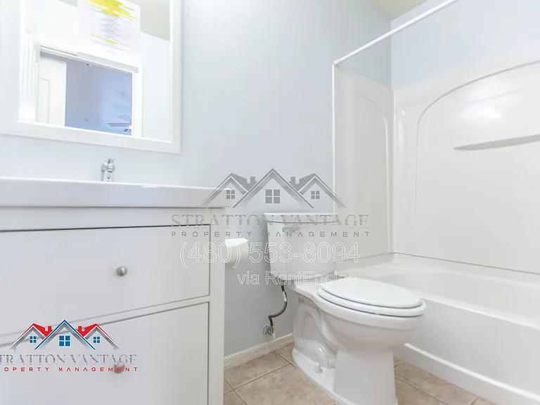 935 W Wendy Way — Photo 13