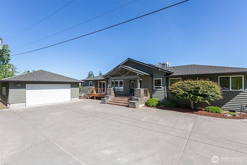 3rd image of 3630 Mt Pleasant Road