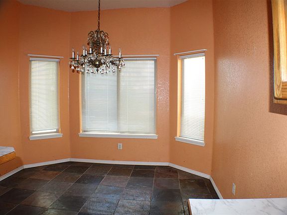 5th image of 10583 E 39th Ln